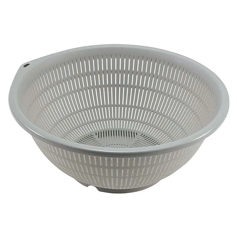 Benkei Lightweight Plastic Colander With Reinforced Rim 1