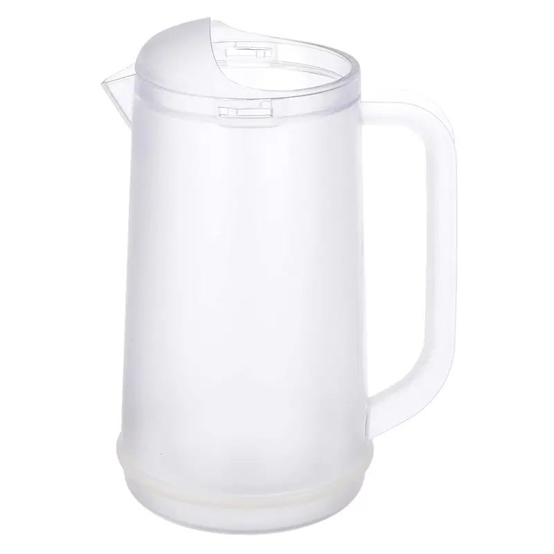 Benkei Standard-Capacity Plastic Water Pitcher 1
