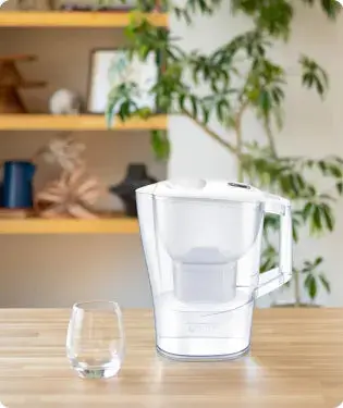 Brita Aluna White 2.4 L Filter Jug With Easy-Click Lid (1051116_Bt) 1