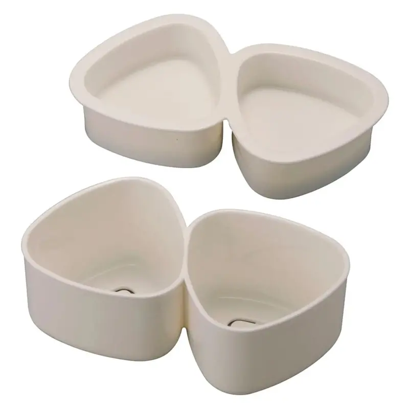 Nishiki Kasei Dual-Cavity Onigiri Mold – Makes Two Rice Balls At Once 1