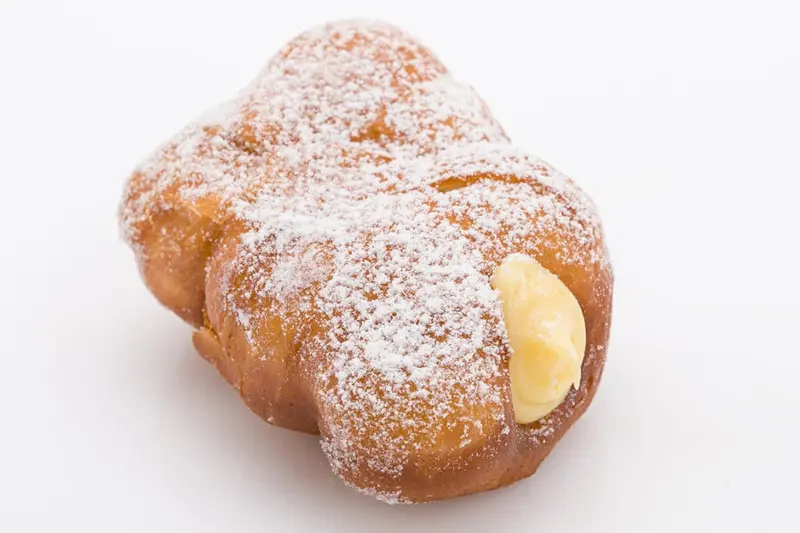 Vanilla-Filled Italian Doughnuts (Cartocci) 1